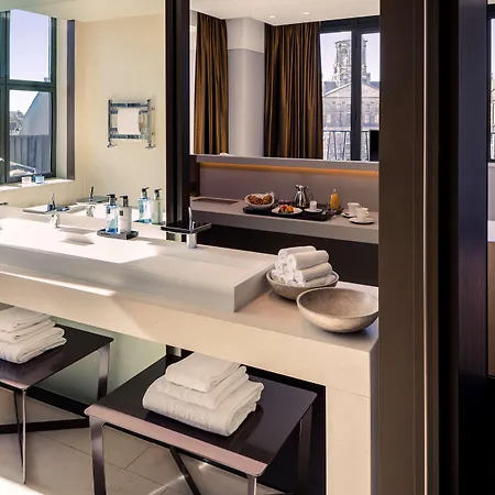 Anantara Grand Krasnapolsky Hotel