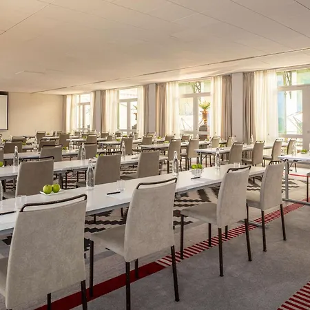 Anantara Grand Krasnapolsky 호텔 5*