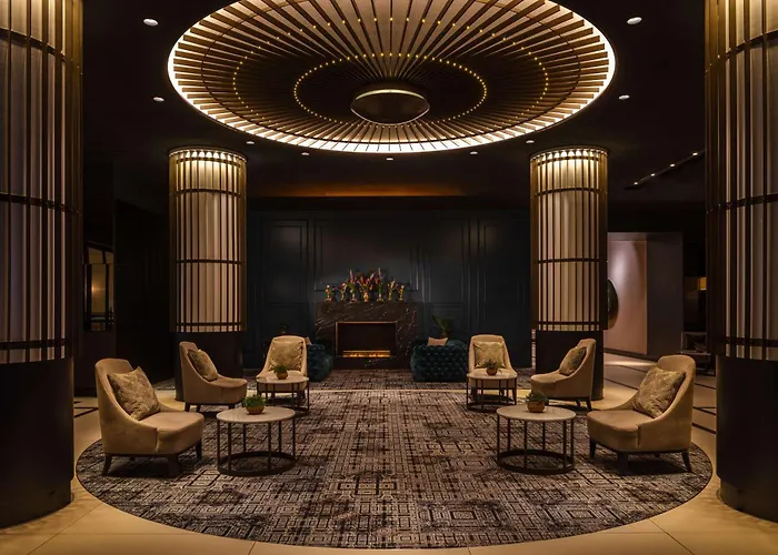 Anantara Grand Krasnapolsky Hotel 5*