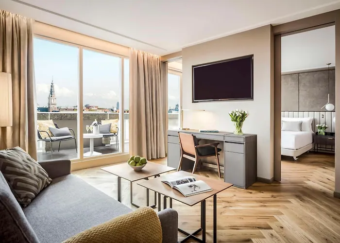 Hotel Anantara Grand Krasnapolsky