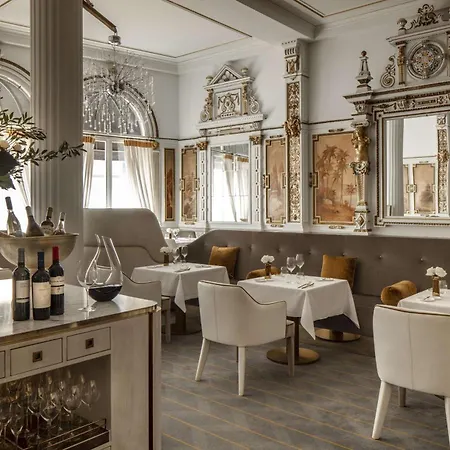 Szálloda Anantara Grand Krasnapolsky Amszterdam